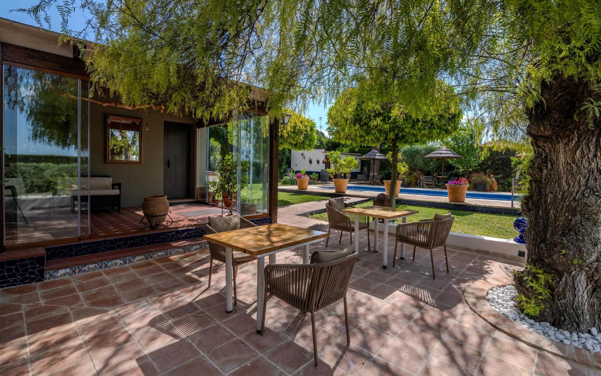 B&B Casa Adelante Sevilla Espartinas Εξωτερικό φωτογραφία